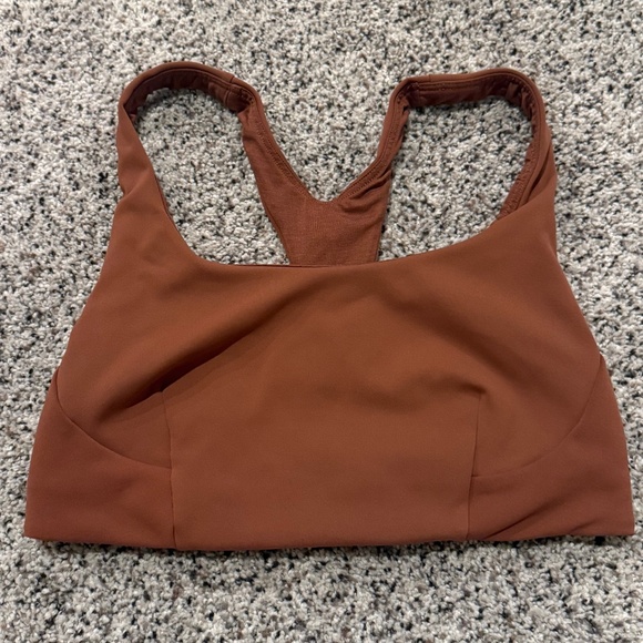 Lululemon Smooth Cover Bra - Picture 1 of 3